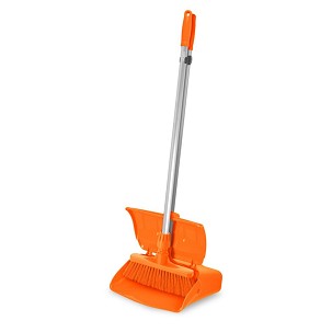 [1083O] - Igeax élelmiszeripari billenős szemetes lapát és seprű 28cm széles, 80cm nyéllel narancssárga 0,5 mm